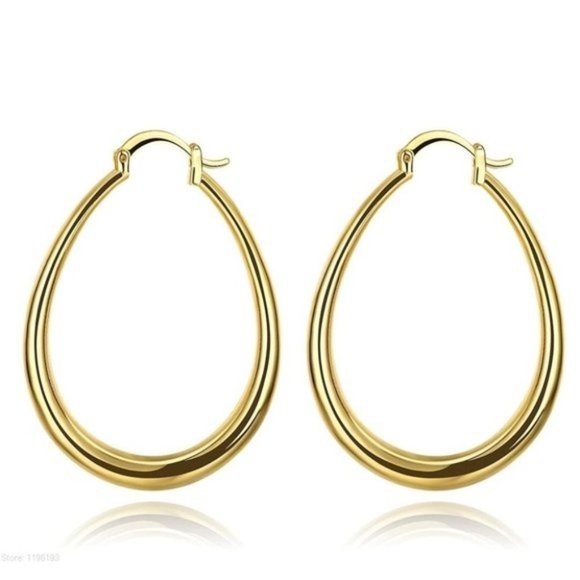 ☺ Jewelry - **18K Yellow Gold 1.5'' Oval Hoop Earrings